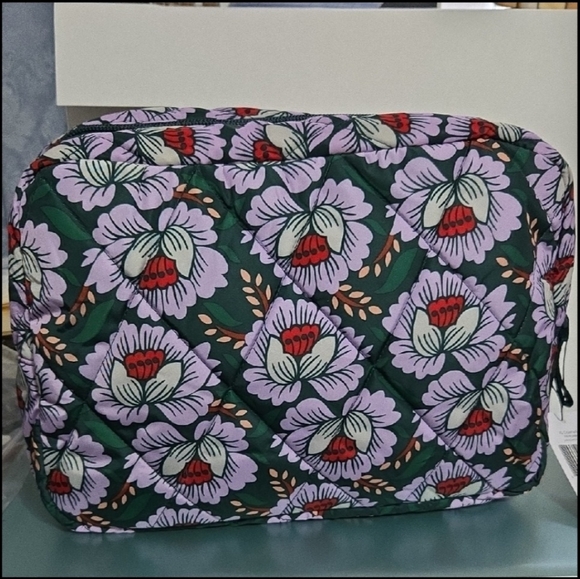 Vera Bradley Handbags - Vera Bradley XL Cosmetic Bag